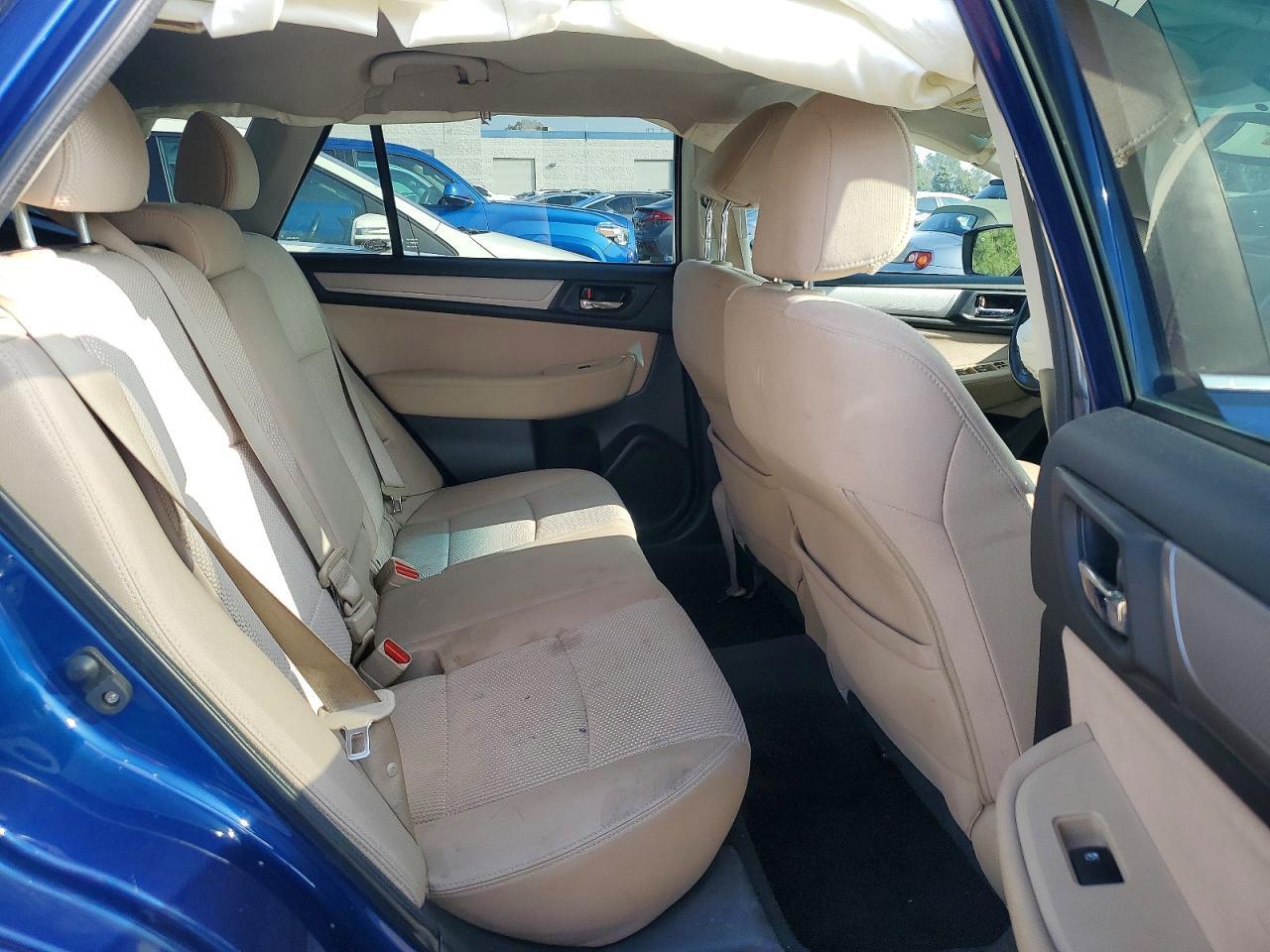 2016 Subaru Outback 2.5i Premium