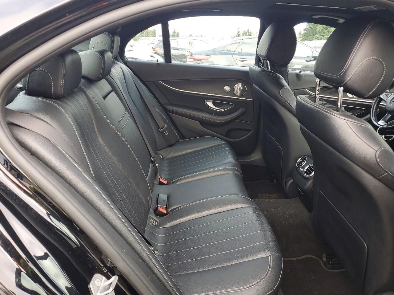 2017 Mercedes-Benz E 300 4matic