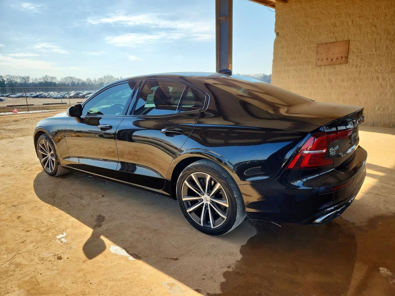 2022 Volvo S60 B5 Momentum