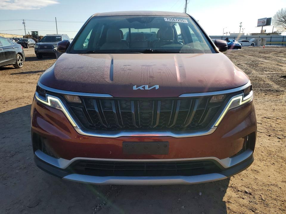 2022 KIA Carnival lx