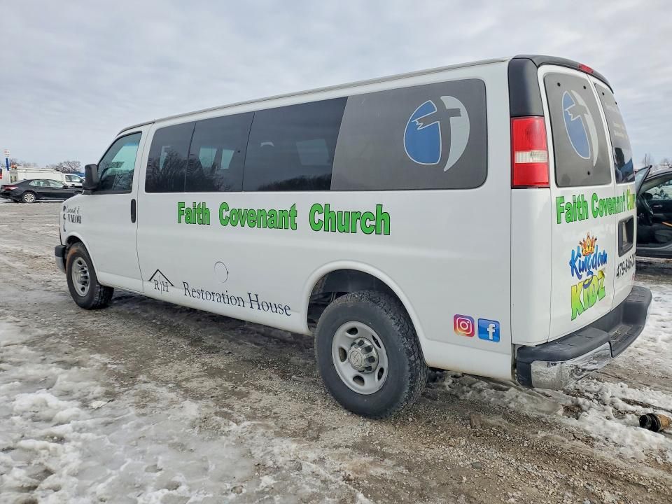 2015 Chevrolet Express G3500 lt