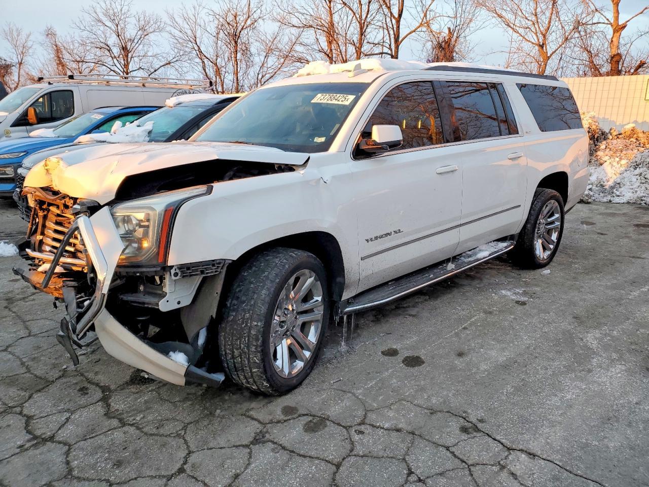 2018 GMC Yukon xl K1500 slt