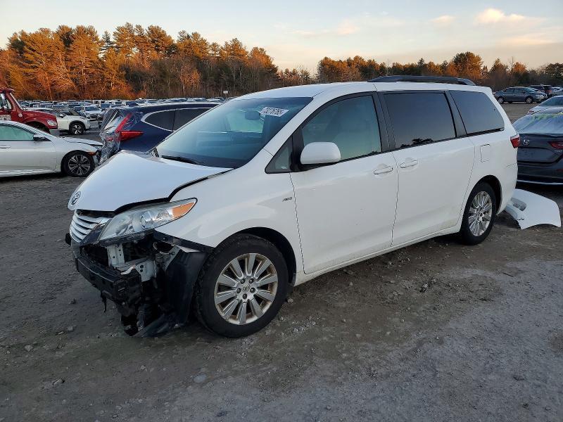 2016 Toyota Sienna le