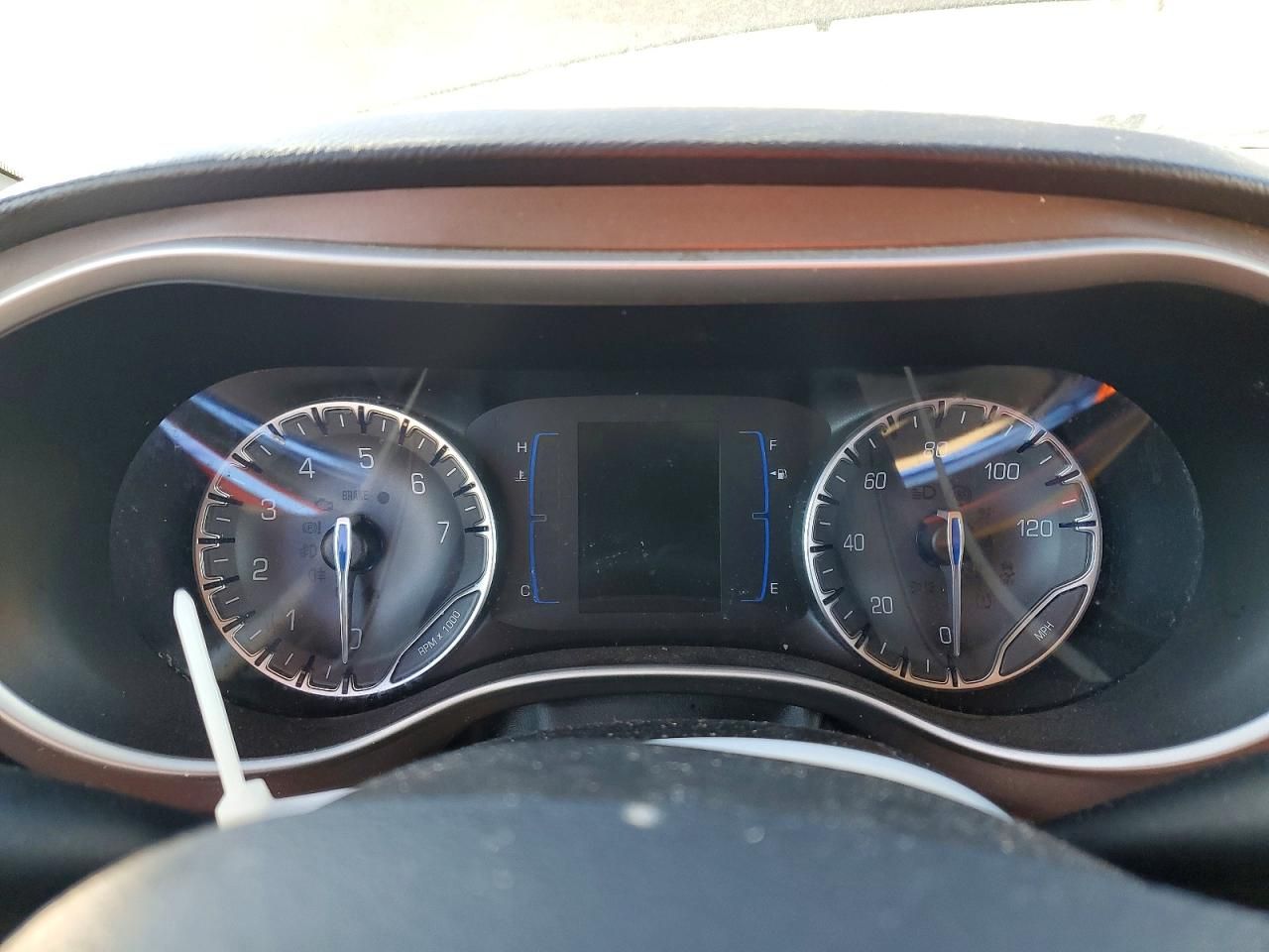 2018 Chrysler Pacifica Touring l