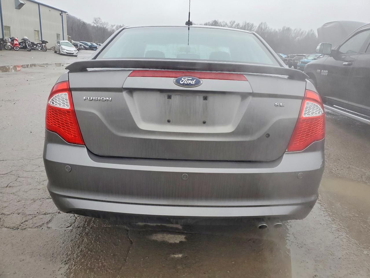 2011 Ford Fusion se