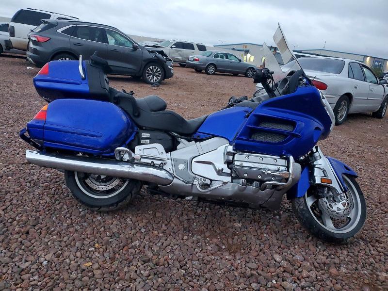 2005 Honda GL1800