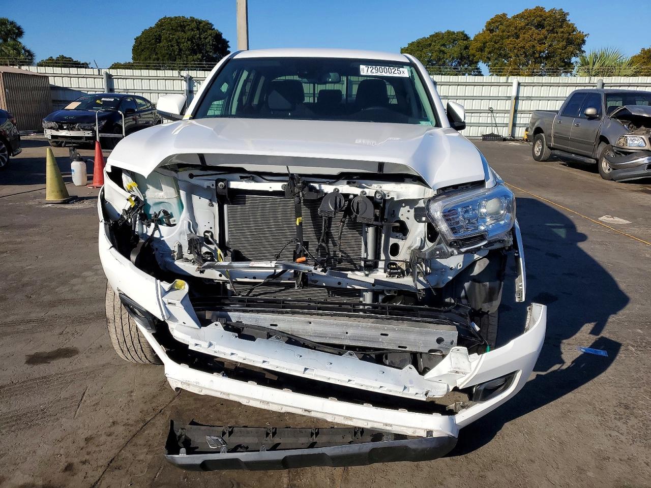 2022 Toyota Tacoma SR5 V6