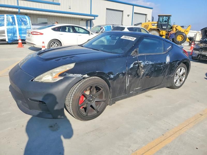 2011 Nissan 370z Base