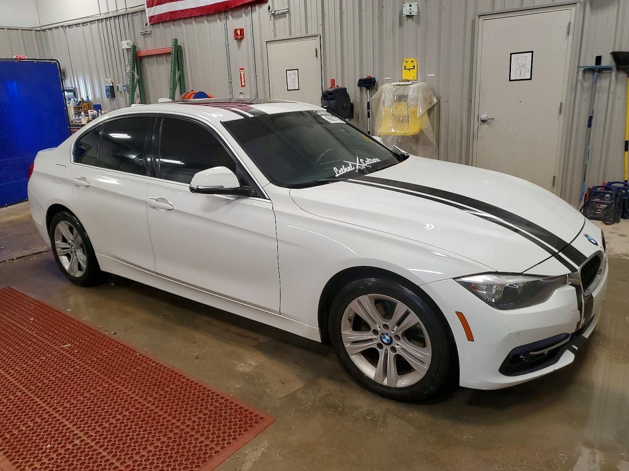 2017 BMW 330 xi