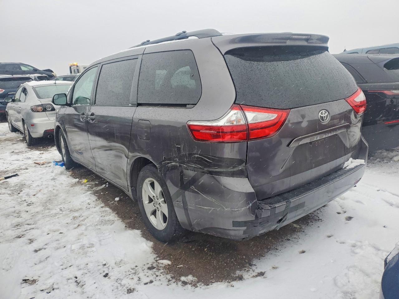 2015 Toyota Sienna le