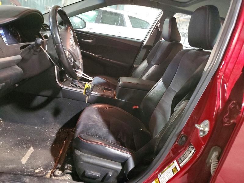 2016 Toyota Camry le