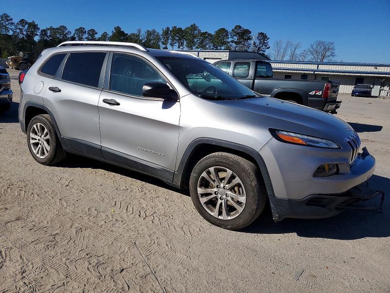 2015 Jeep Cherokee Sport