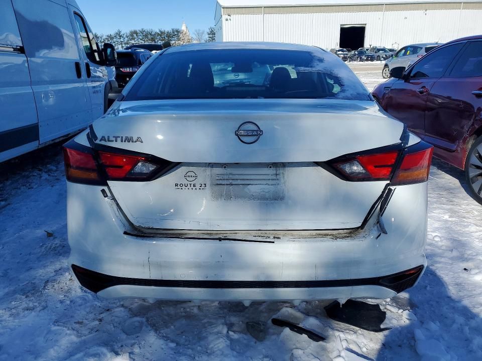 2023 Nissan Altima s