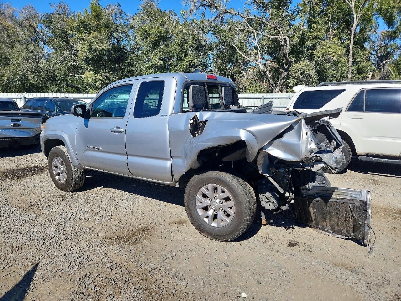 2017 Toyota Tacoma Access cab
