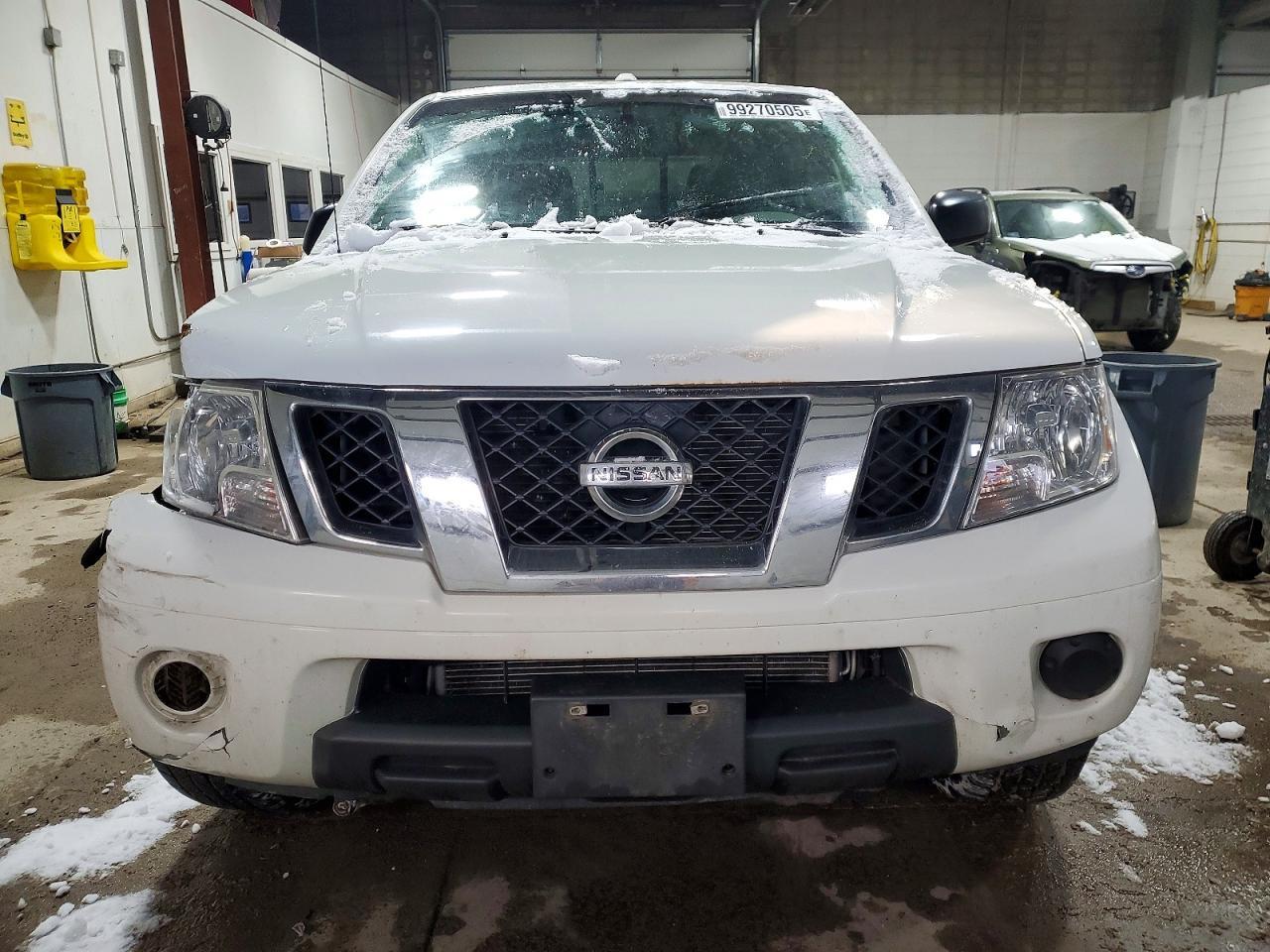 2017 Nissan Frontier s