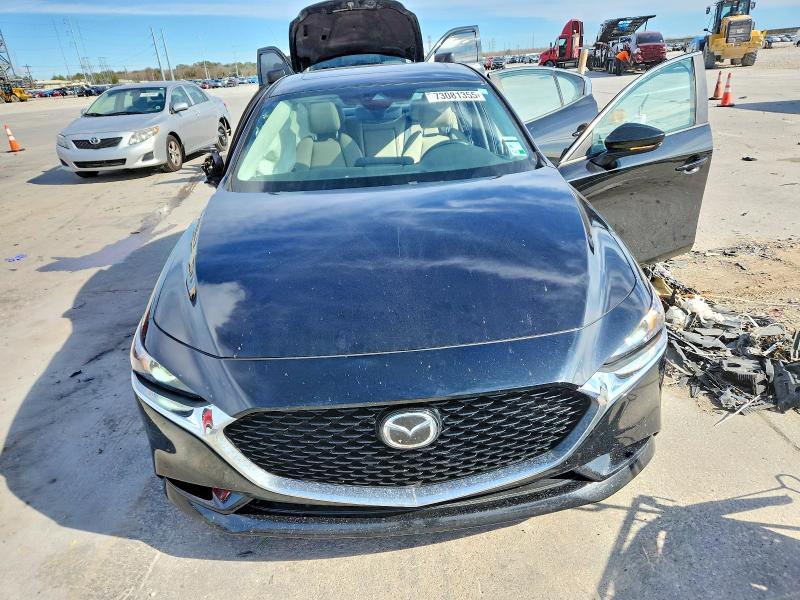2021 Mazda 3 Preferred