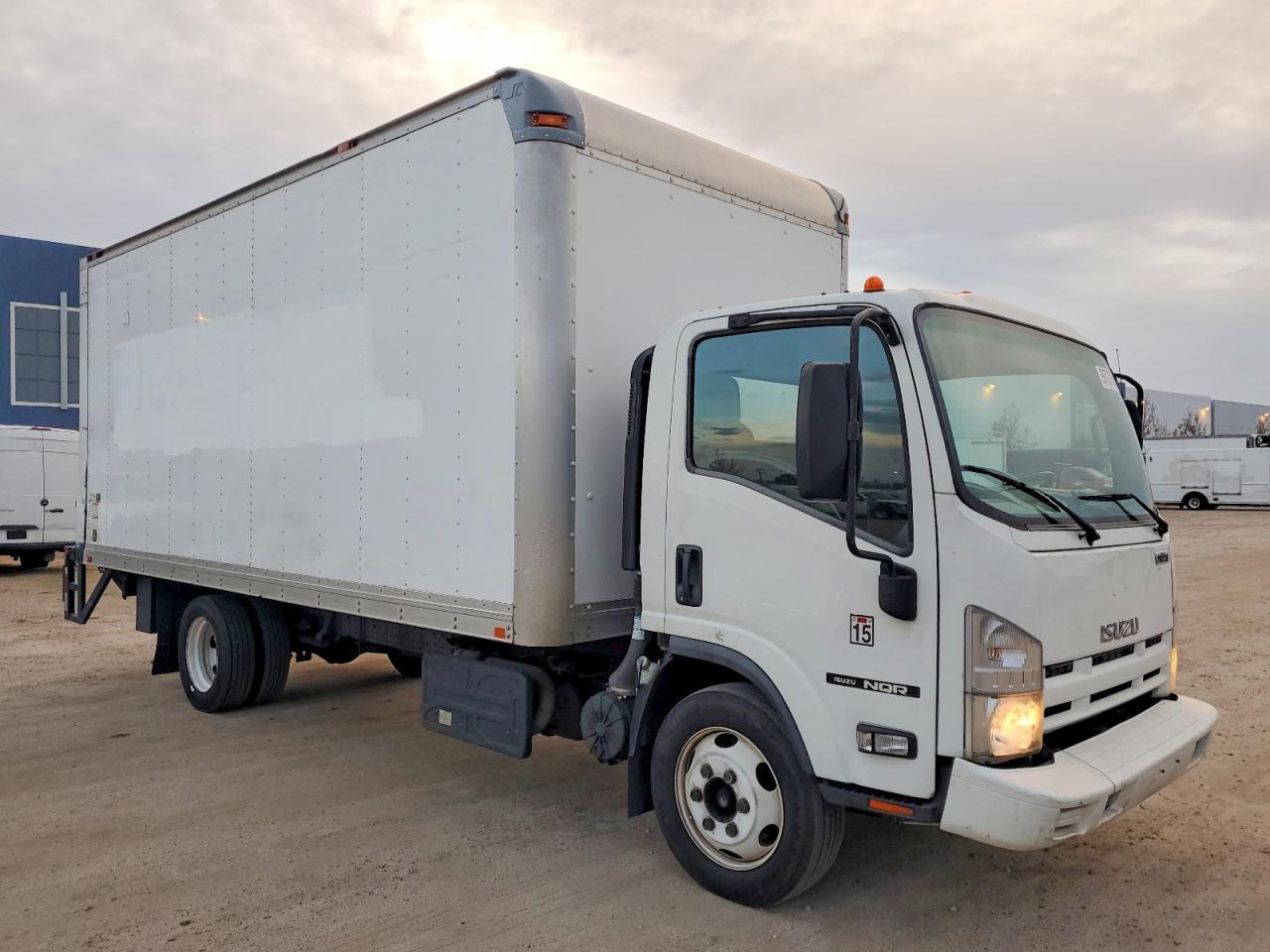 2015 Isuzu NQR