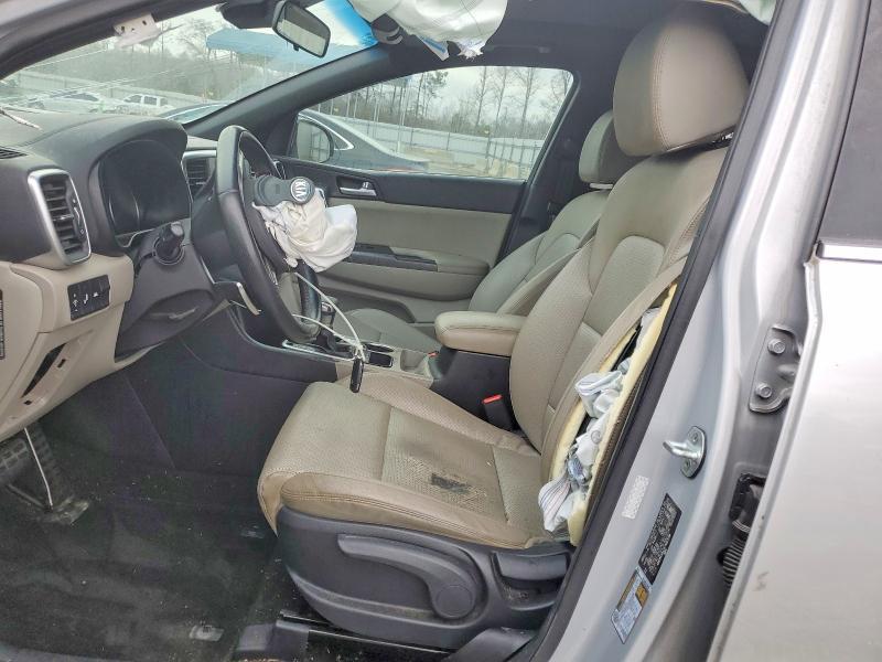 2020 KIA Sportage s