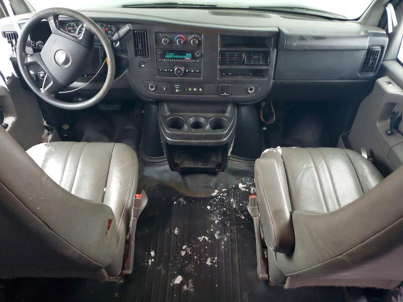 2015 Chevrolet Express 2500 Delivery van