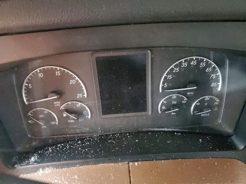 2019 Freightliner Cascadia 126 Semi Truck