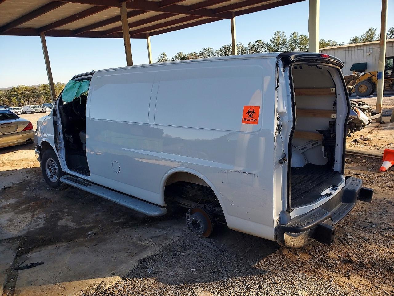 2025 GMC Savana G2500