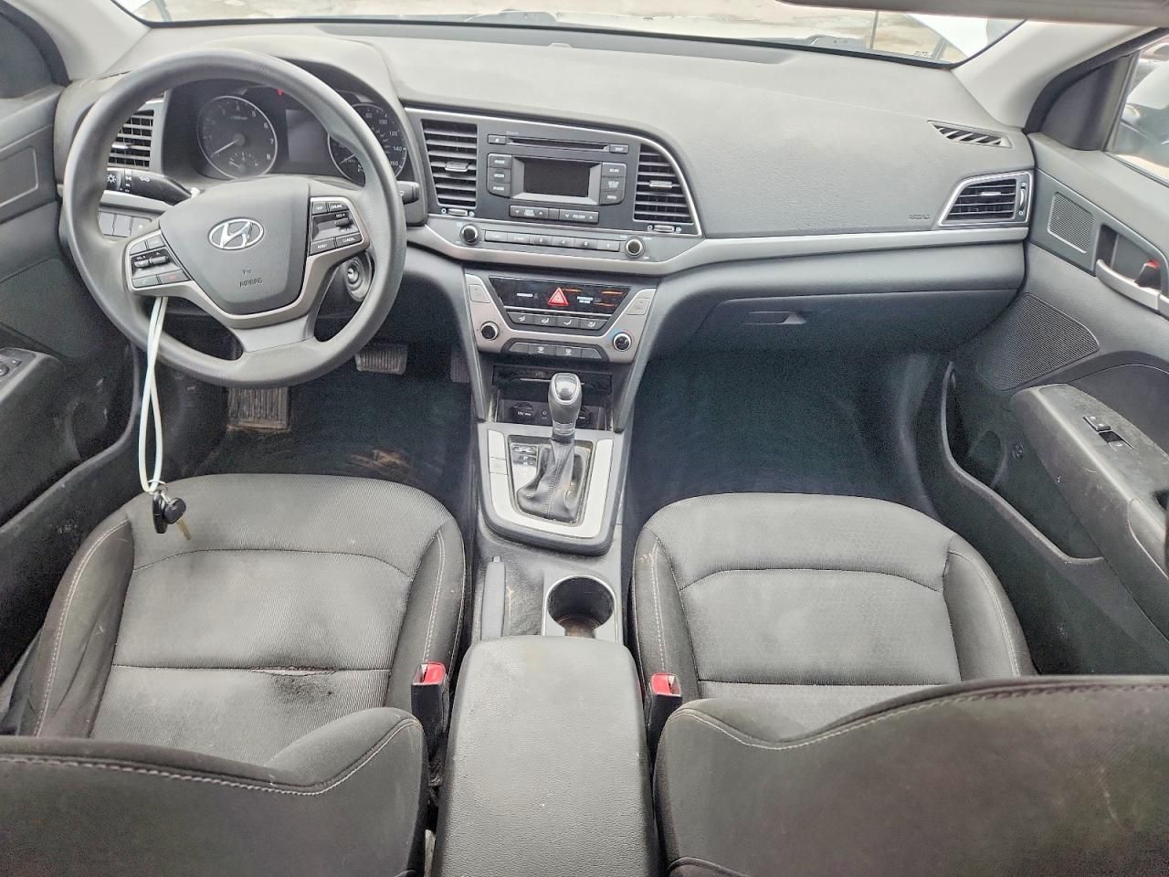 2018 Hyundai Elantra se