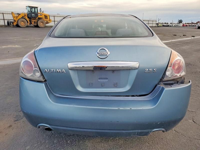 2011 Nissan Altima Base