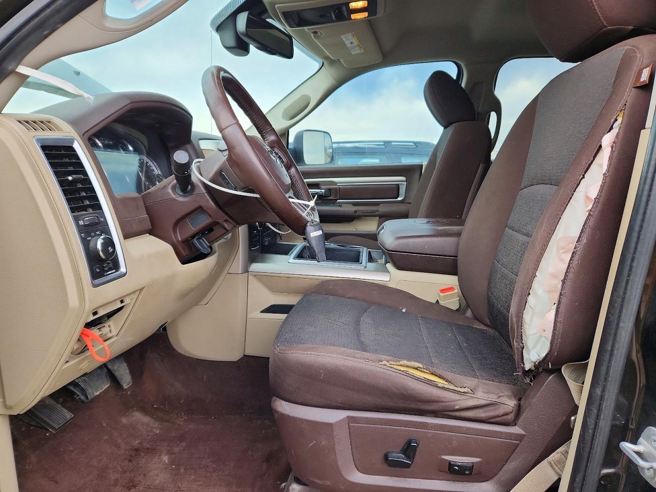 2014 Dodge Ram 1500 slt