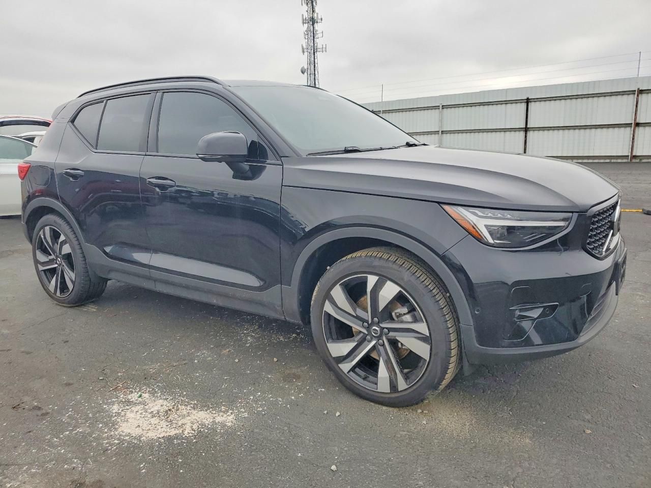 2024 Volvo Xc40 Plus
