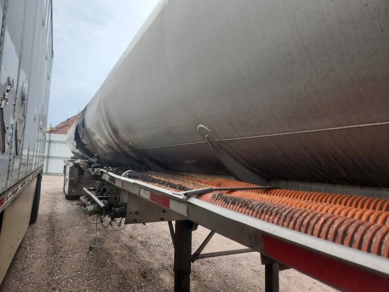 2014 Polar Tank-tank Trailer