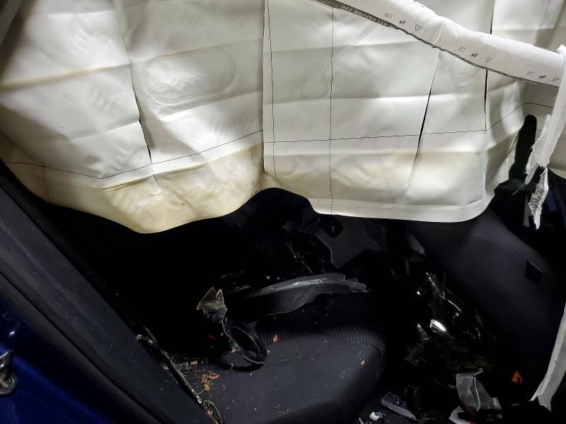 2016 Volkswagen Passat s