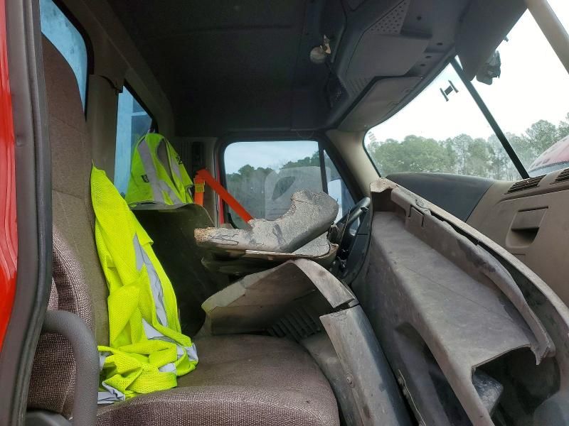 2018 Freightliner Cascadia 125