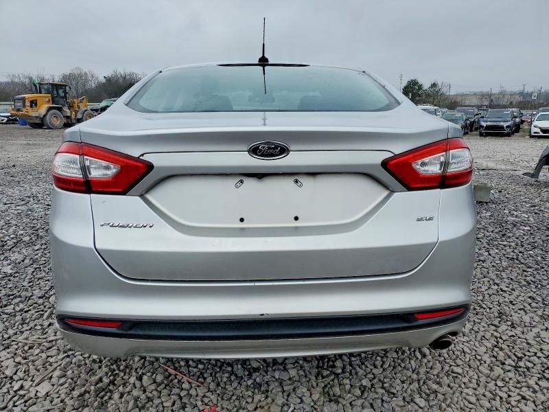 2016 Ford Fusion se