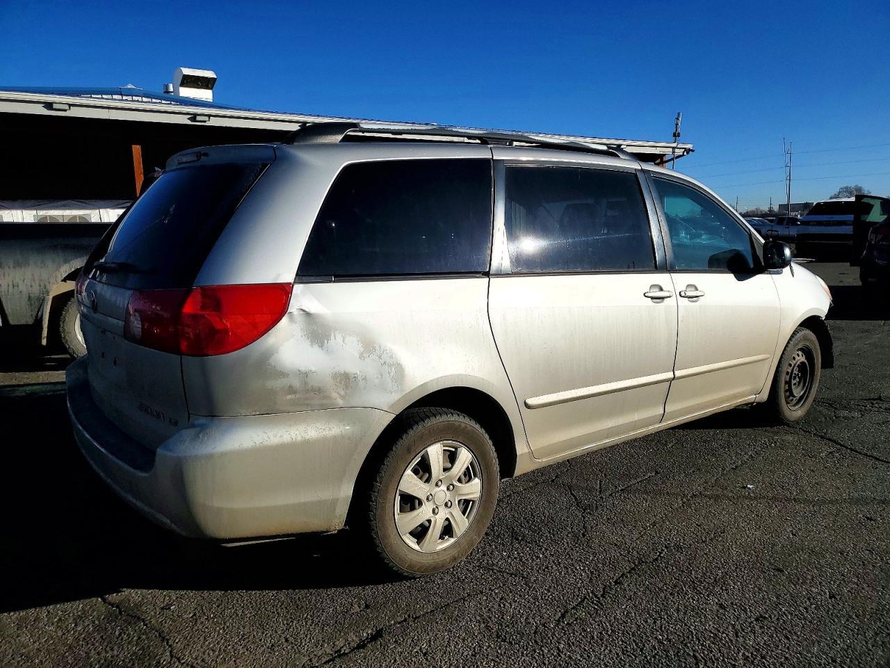2007 Toyota Sienna ce