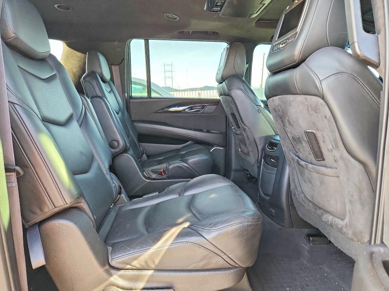 2016 Cadillac Escalade esv Platinum