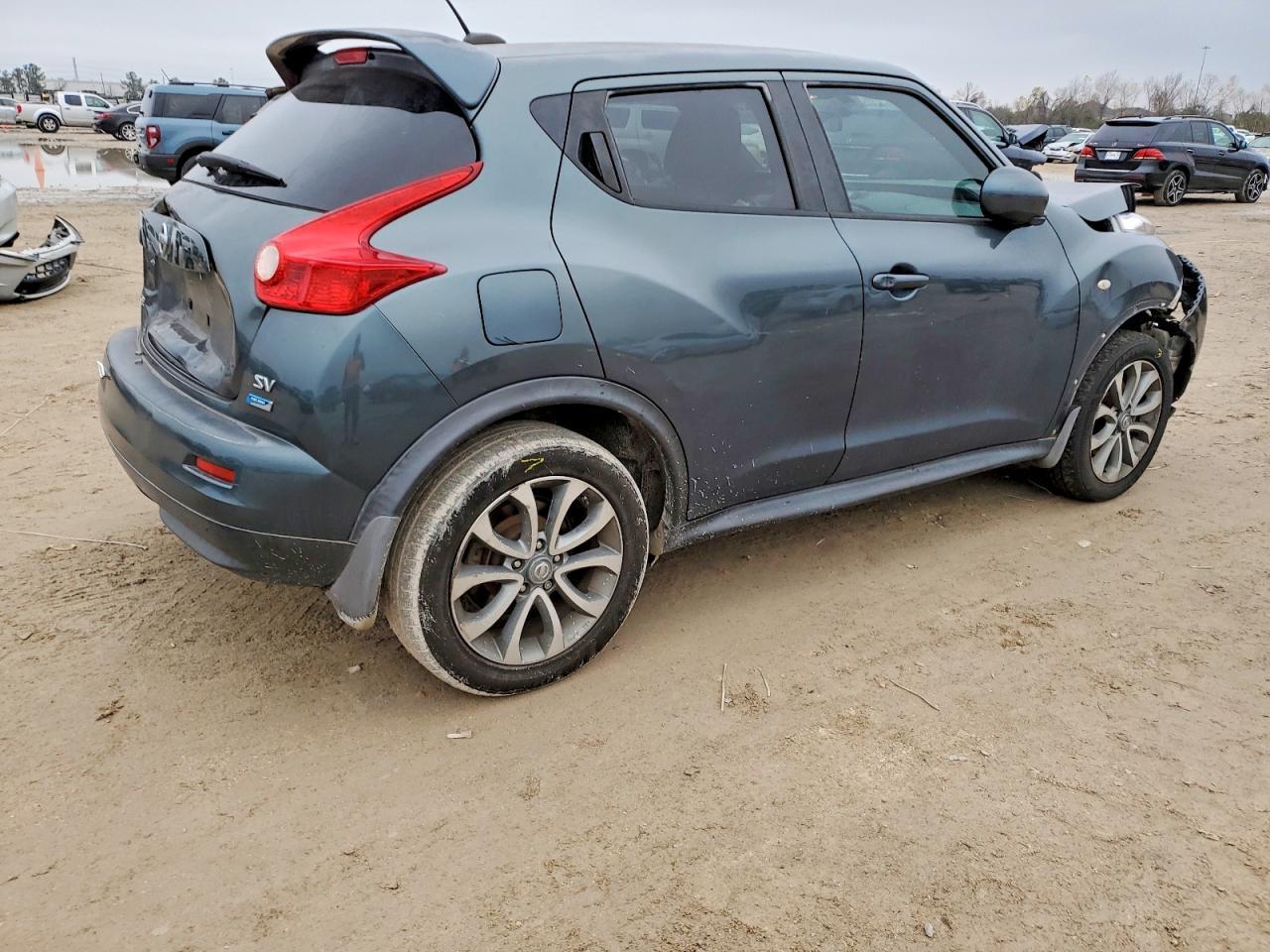 2012 Nissan Juke s