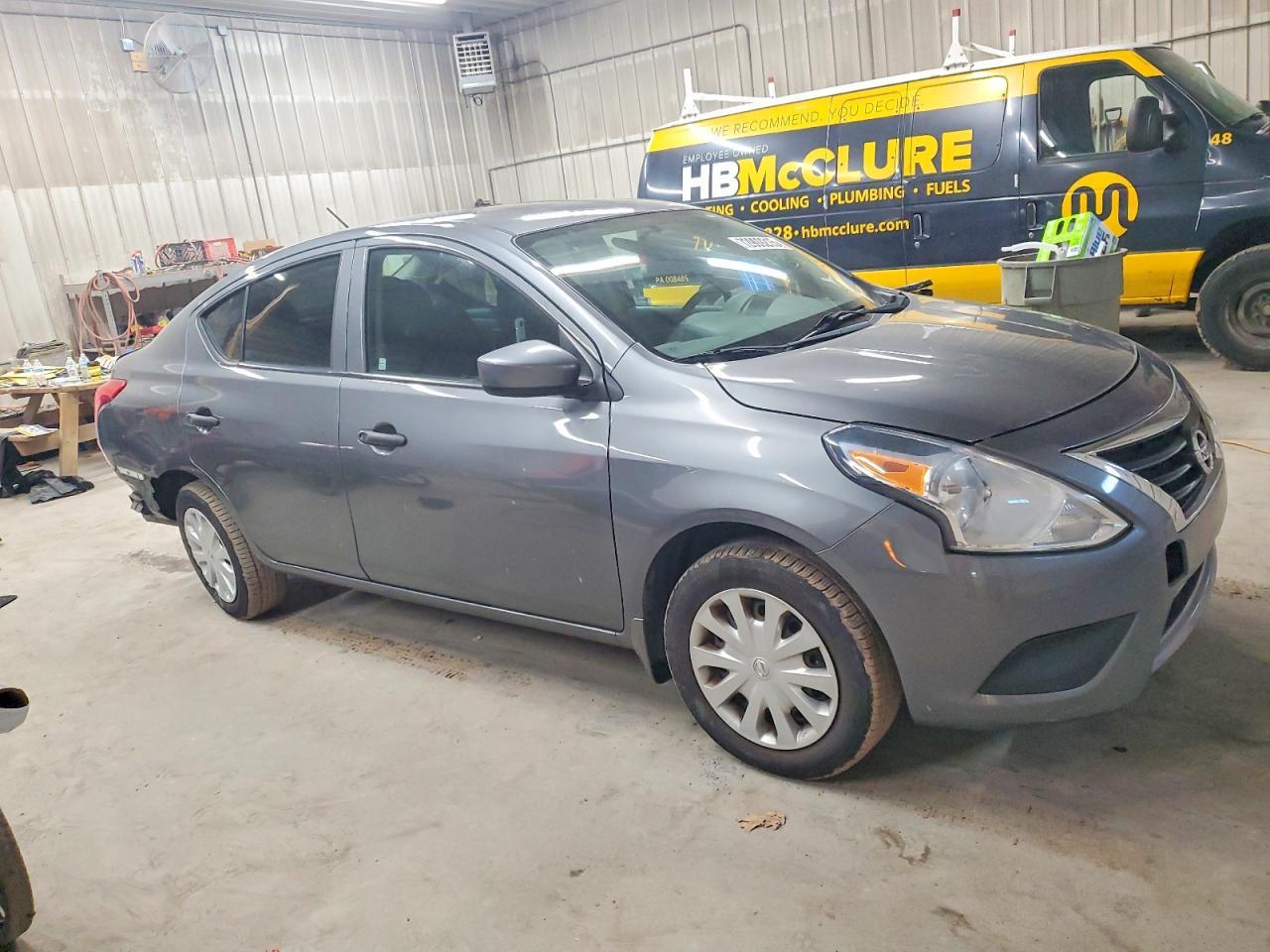 2018 Nissan Versa s