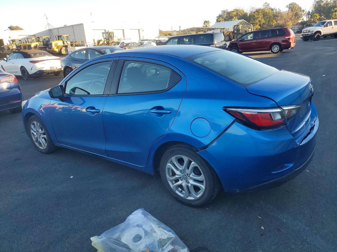 2017 Toyota Yaris ia