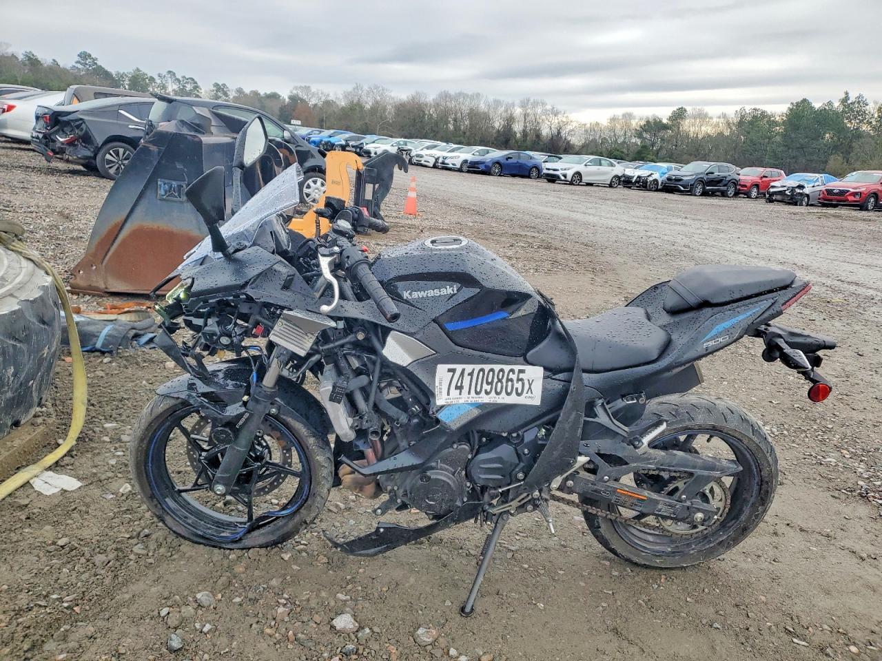 2025 Kawasaki EX500