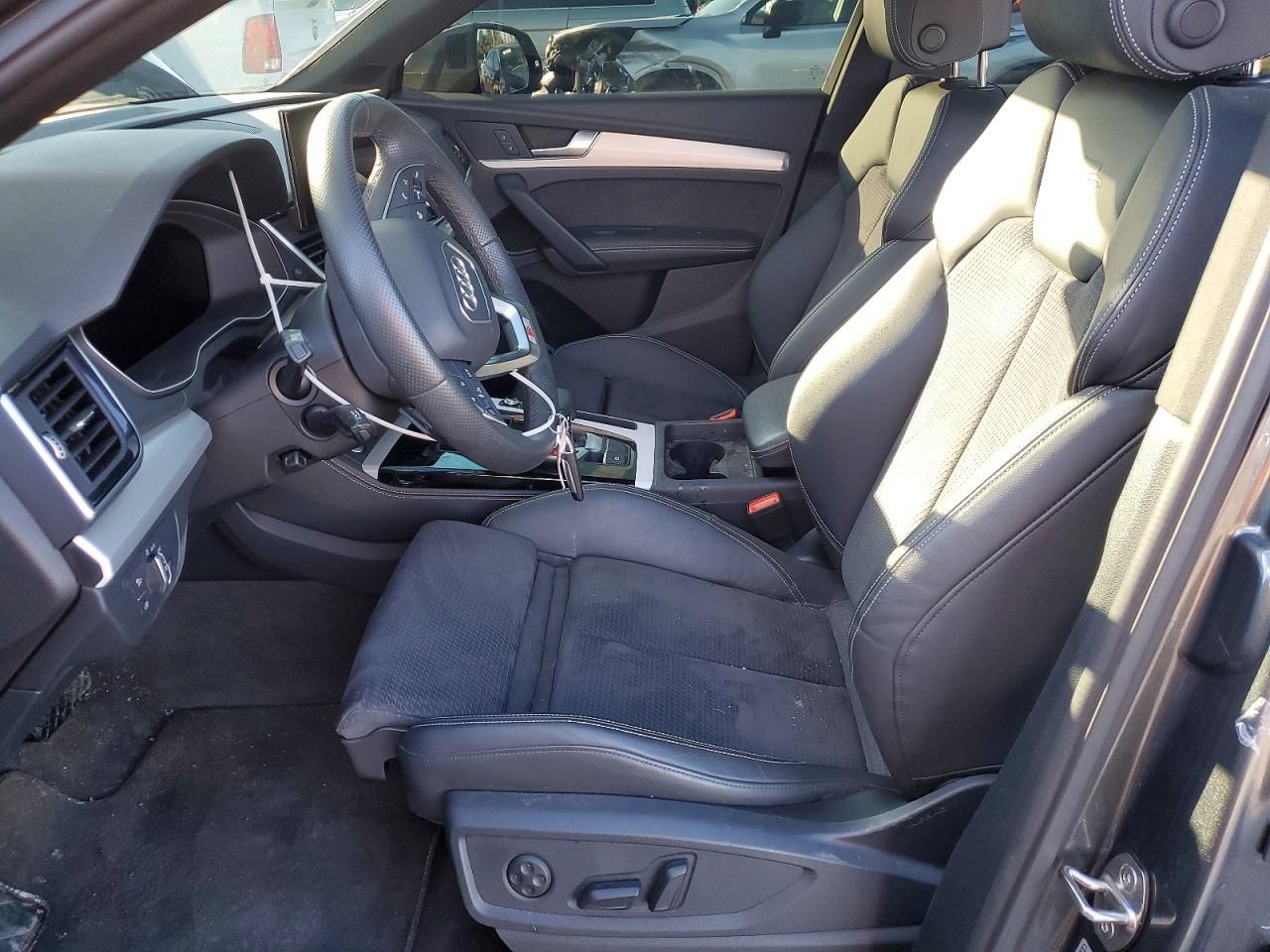 2024 Audi Q5 e Premium Plus 55