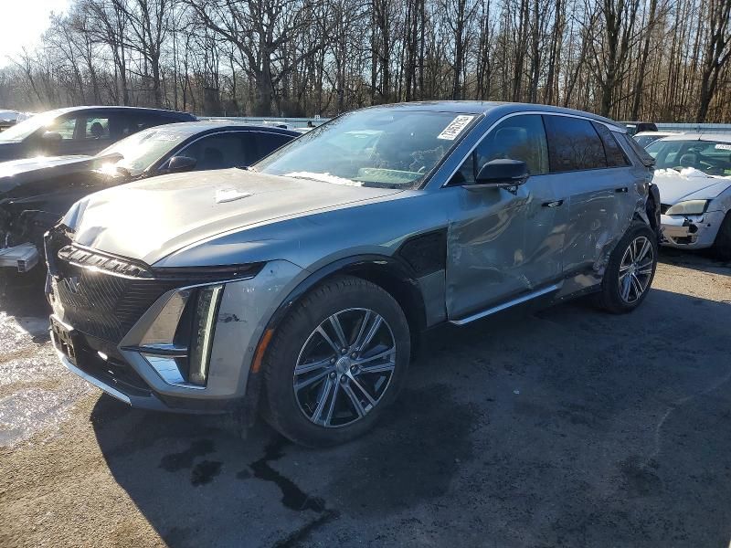 2025 Cadillac Lyriq Luxury