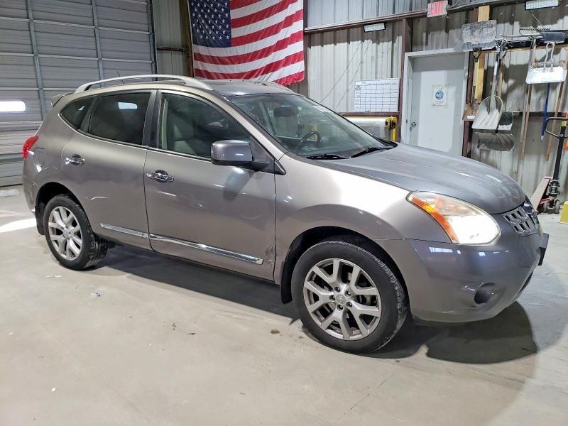 2011 Nissan Rogue s