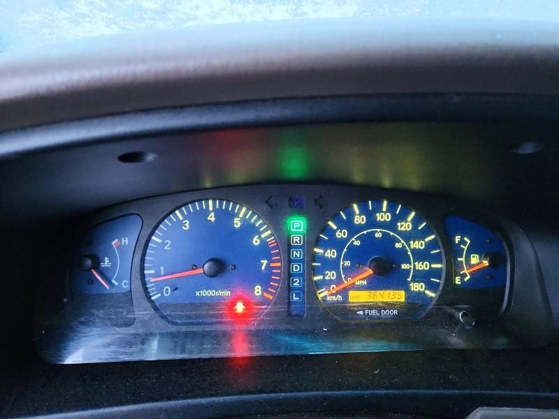 2003 Toyota Sienna le