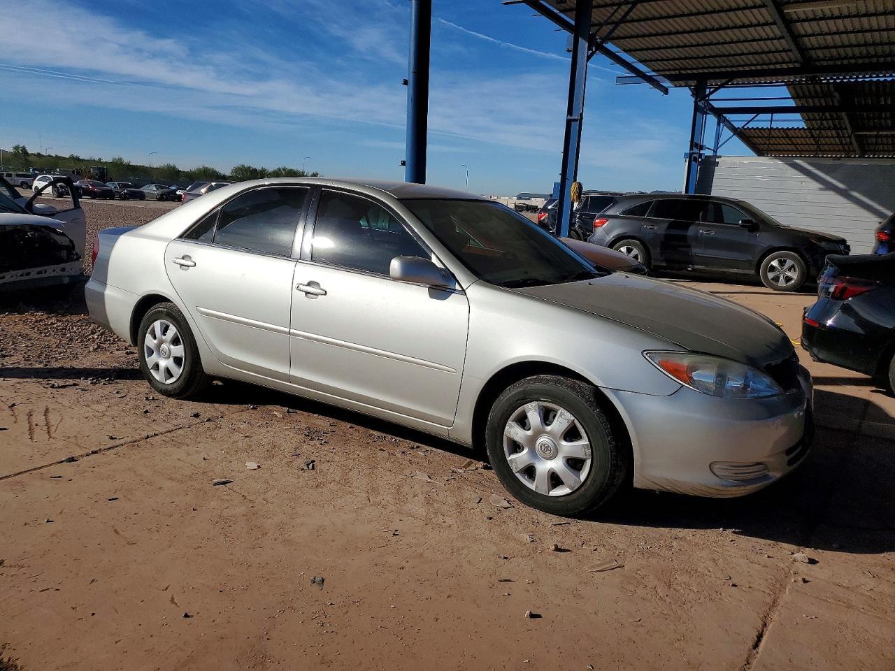 2003 Toyota Camry le