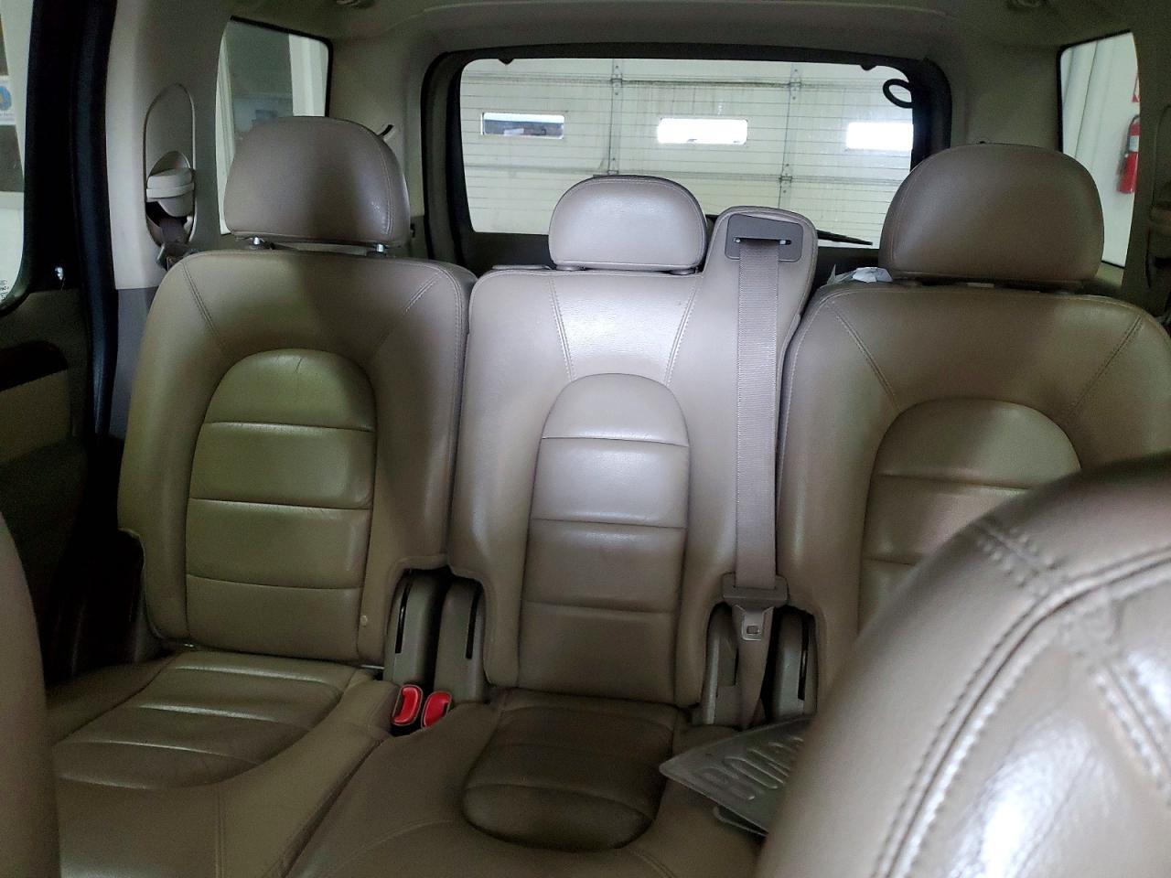 2004 Ford Explorer