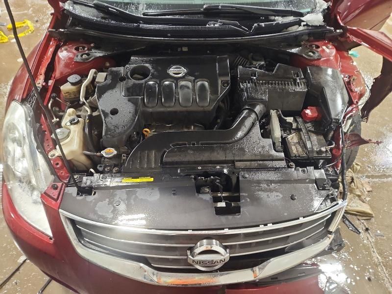 2010 Nissan Altima Base