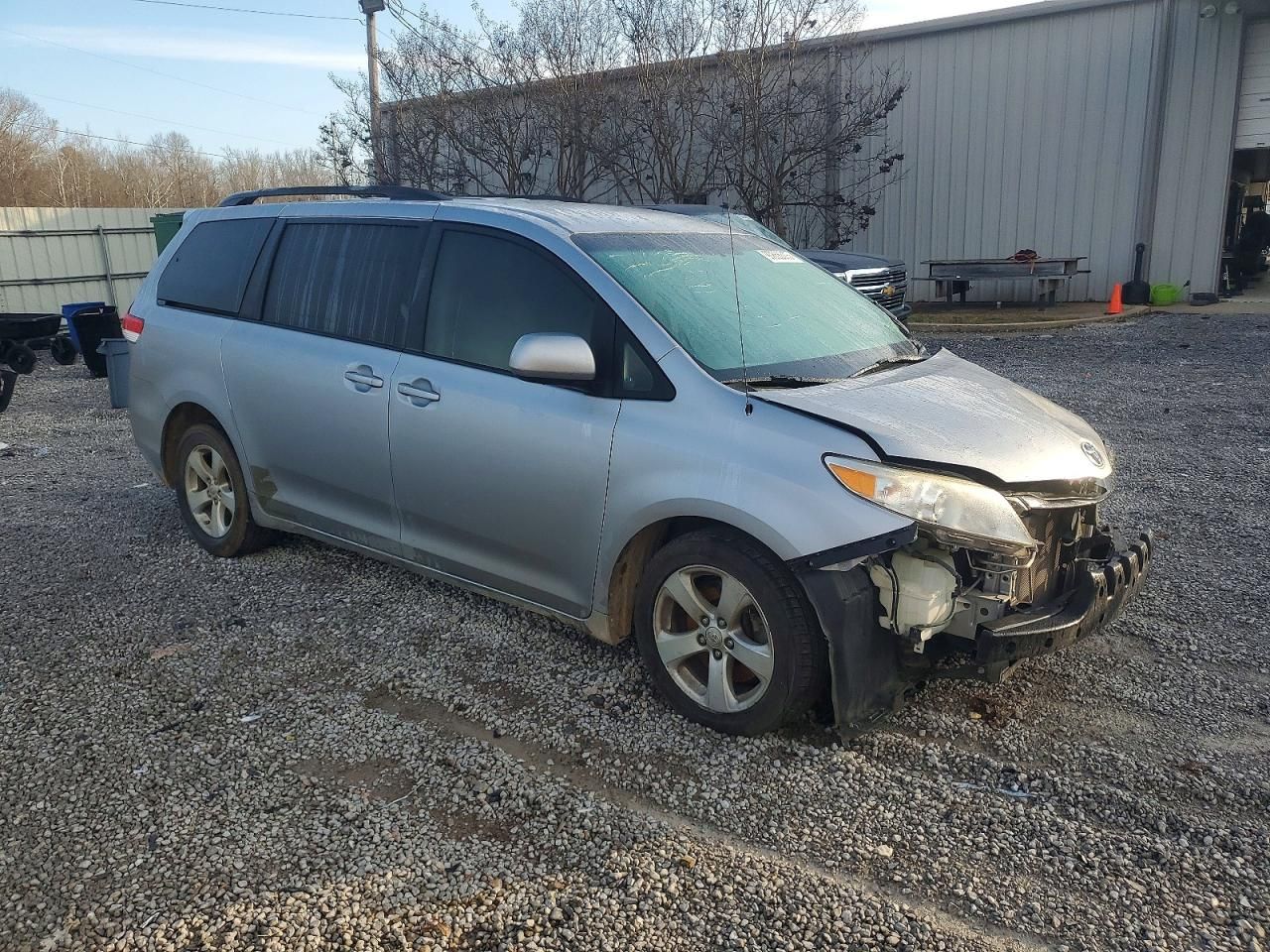 2011 Toyota Sienna le