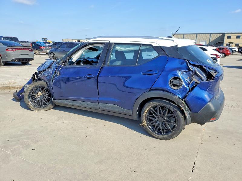 2019 Nissan Kicks s