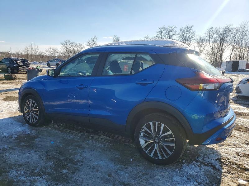2021 Nissan Kicks sv