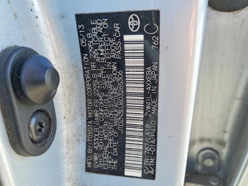 2013 Toyota Prius v